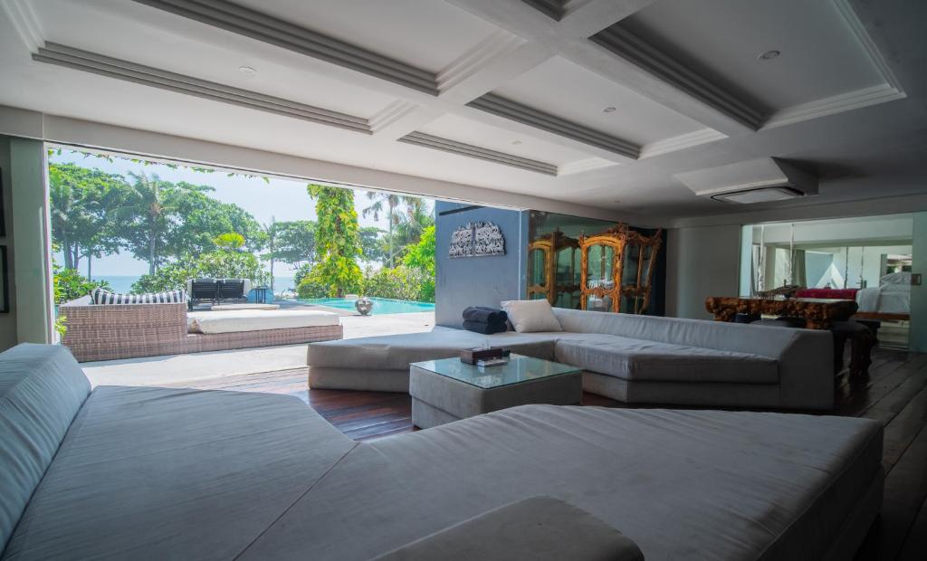 Mora Bito interior design